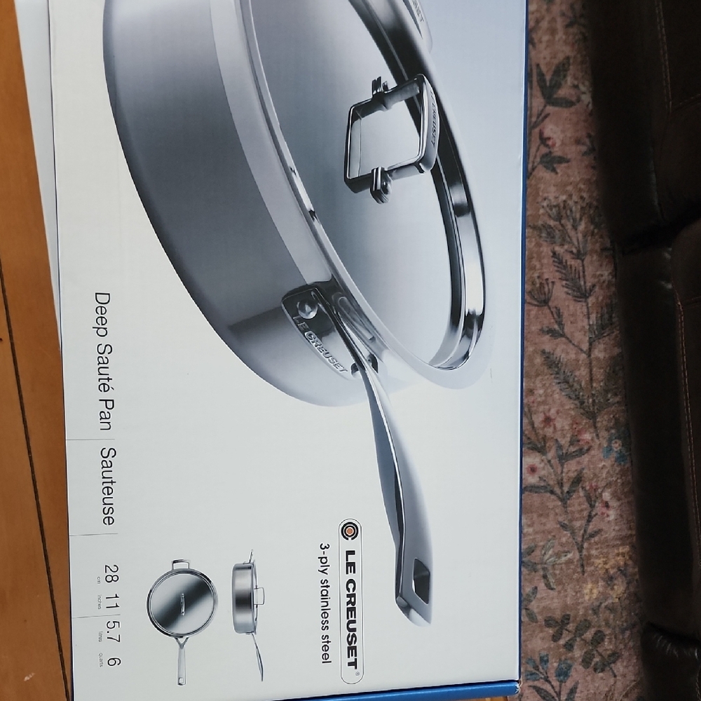 Le Creuset Silver Sauté Pan NEW IN BOX